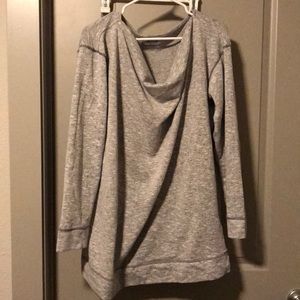 Columbia scoop neck pullover sweater *never worn*